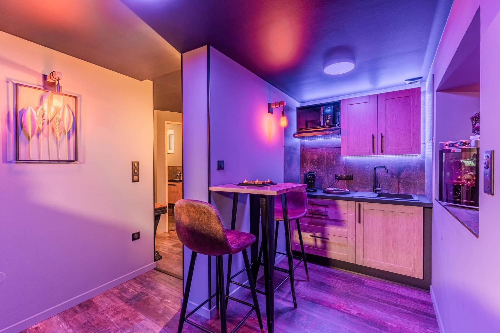 Love Room And Luxe Sous Les Colombages D'Alsace Drusenheim Экстерьер фото