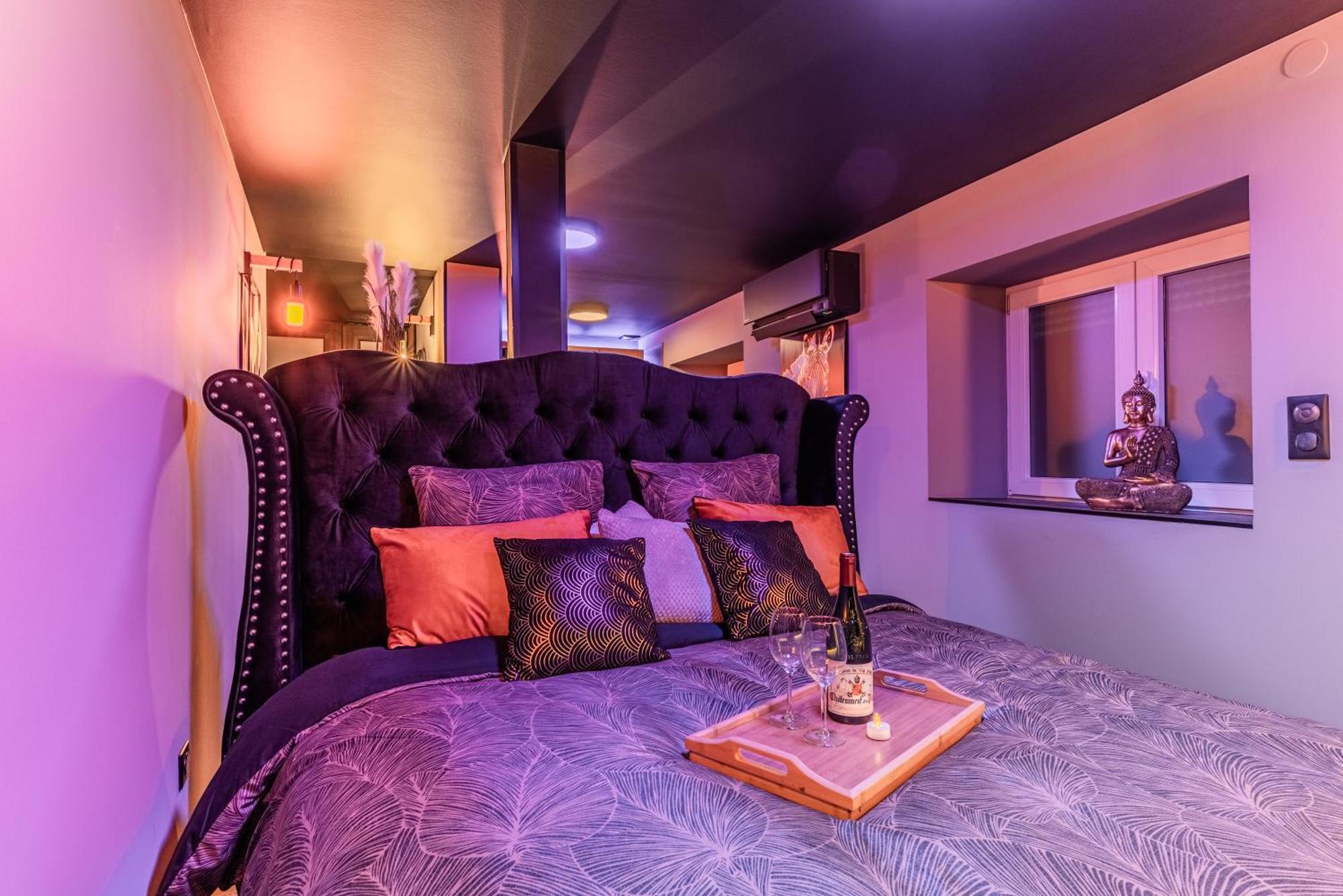 Love Room And Luxe Sous Les Colombages D'Alsace Drusenheim Экстерьер фото